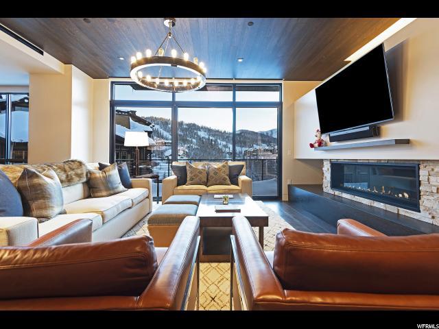 8910 Empire Club Dr - Photo 1