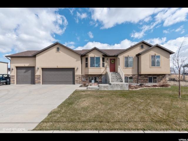 445 Sunset Dr - Photo 1