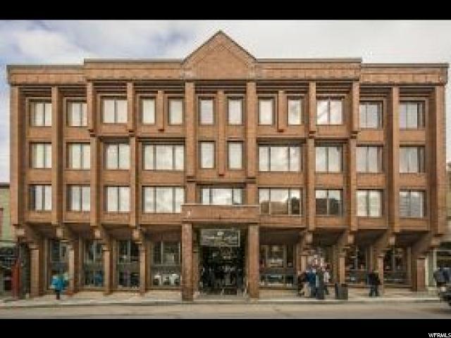 580 Main - Photo 1