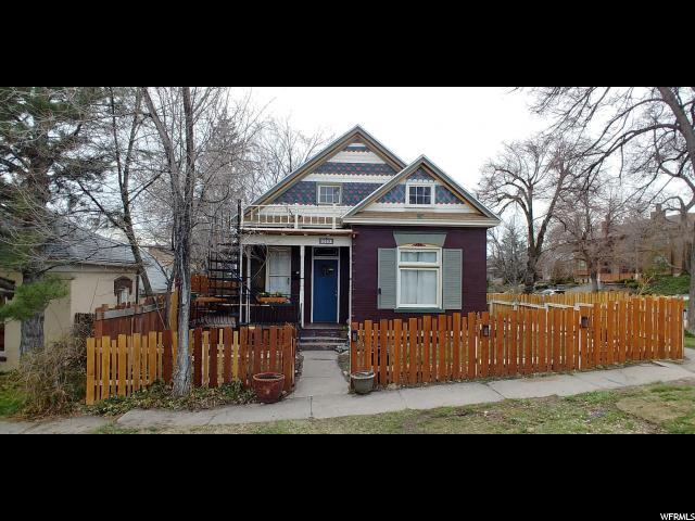 239 L St - Photo 1