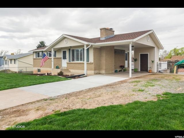 749 Hill Blvd - Photo 1