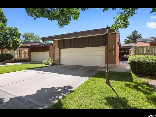 2741 Country Club Dr - Photo 1