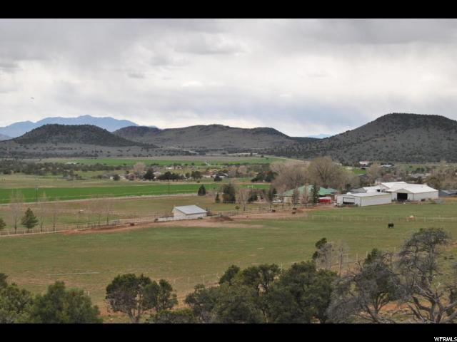 762 Cottontail Rd - Photo 1