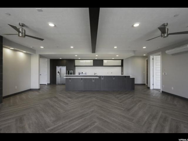 5194 Villas Dr - Photo 1