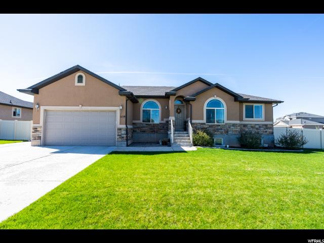 1159 Carlton Way - Photo 1