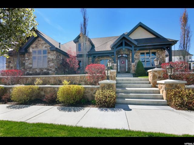 666 Strawberry Cir - Photo 1