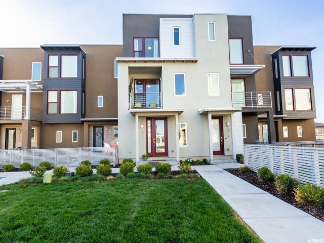 4911 Daybreak Pkwy - Photo 1