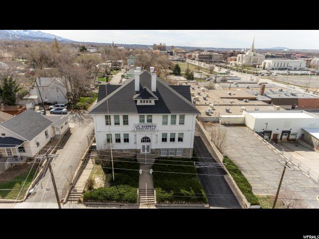 441 20TH - Photo 1