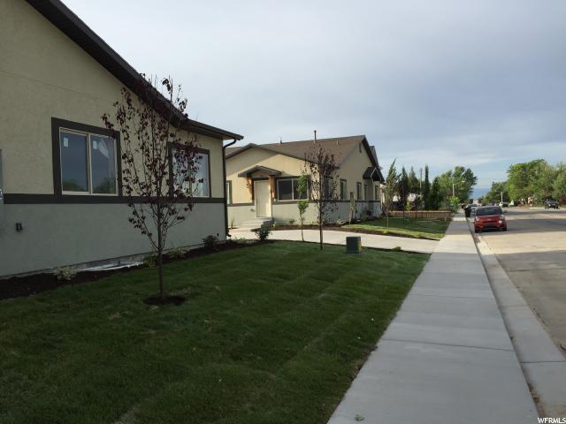 576 Main St - Photo 1