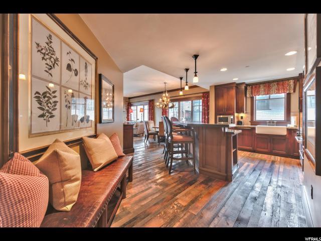 8880 Empire Club Dr - Photo 1