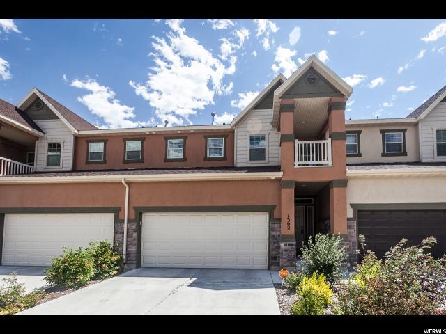 1562 Catagena Pkwy - Photo 1