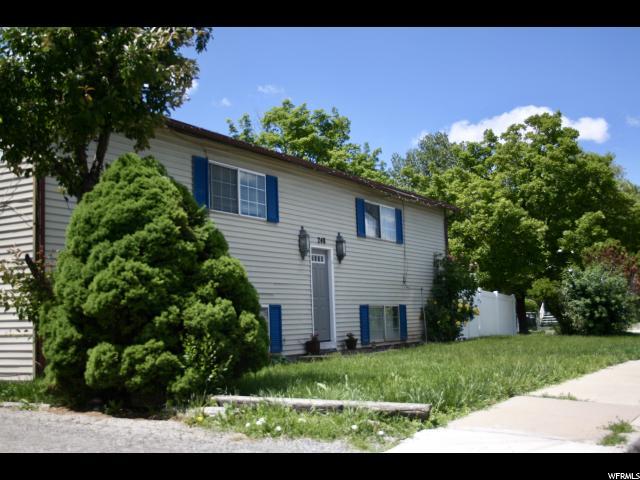 248 Hollywood Ave - Photo 1