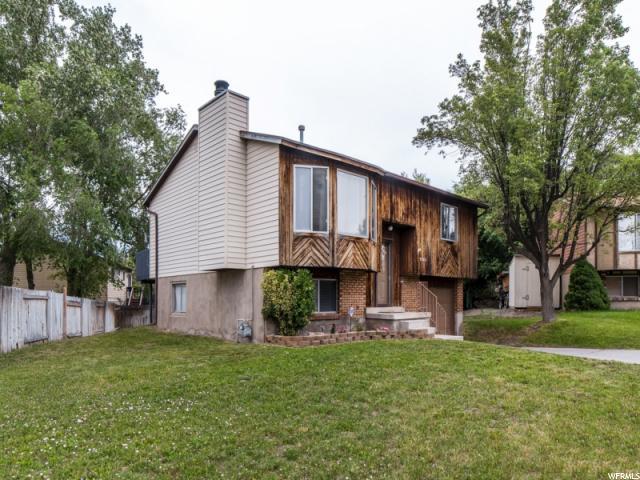 5581 Crown Cir - Photo 1