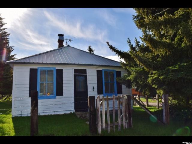 50 Meridian St - Photo 1