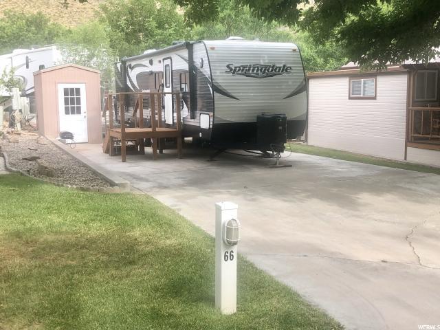 66 Cottonwood Ln - Photo 1