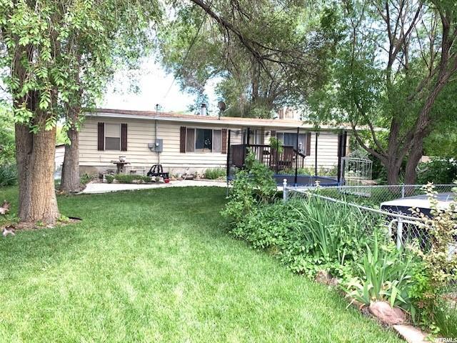 2541 Hempstead St - Photo 1