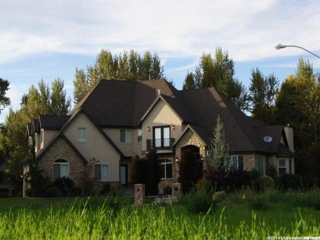 516 Riverwood Cir - Photo 1