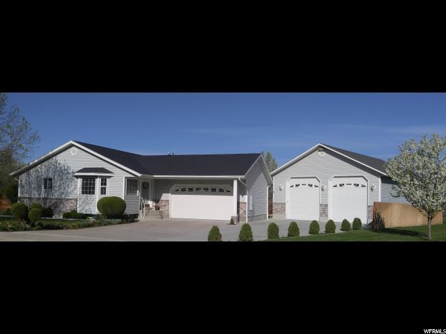 295 Park Meadow Cir - Photo 1