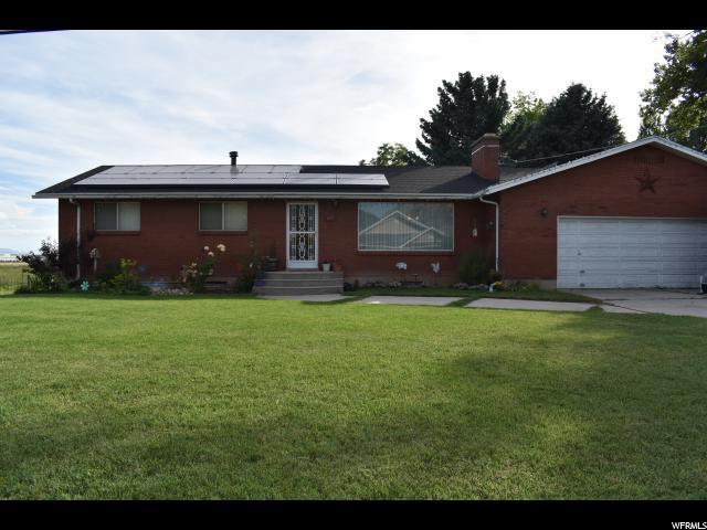 1073 Harrisville Rd - Photo 1