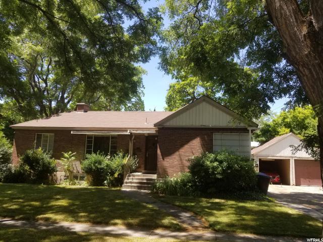 90 400 - Photo 1
