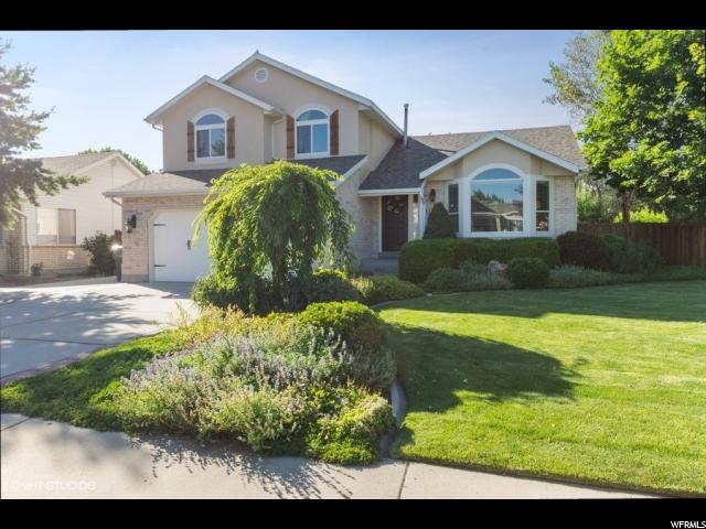 4714 Country Clb - Photo 1