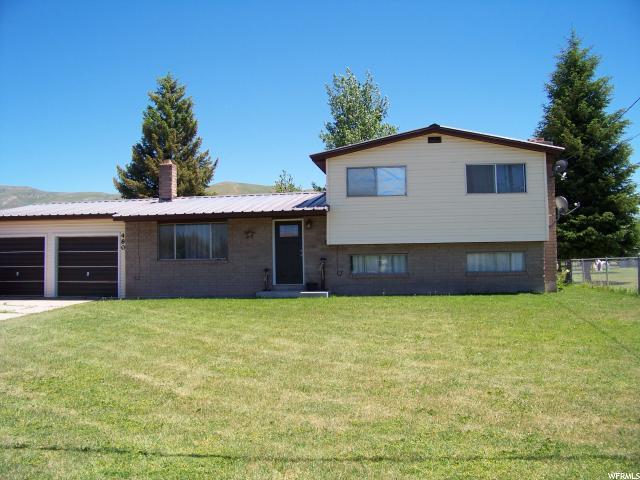 480 5TH St - Photo 1