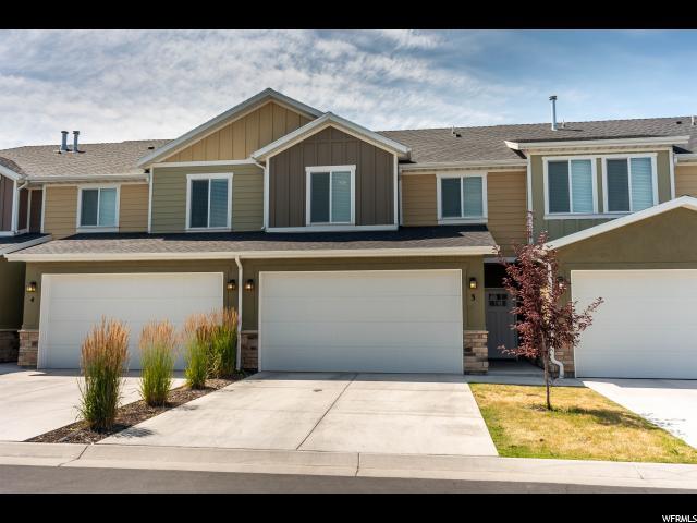 2075 Carson Ave - Photo 1