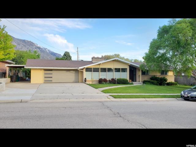 590 Sumac - Photo 1