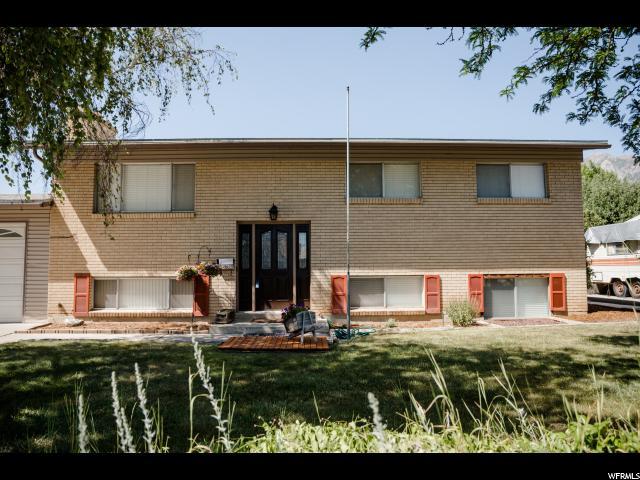 719 600 - Photo 1