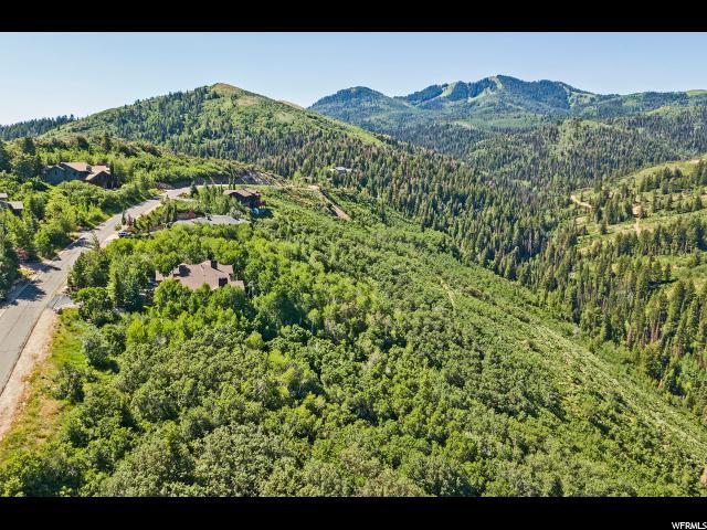 7136 Canyon Dr - Photo 1