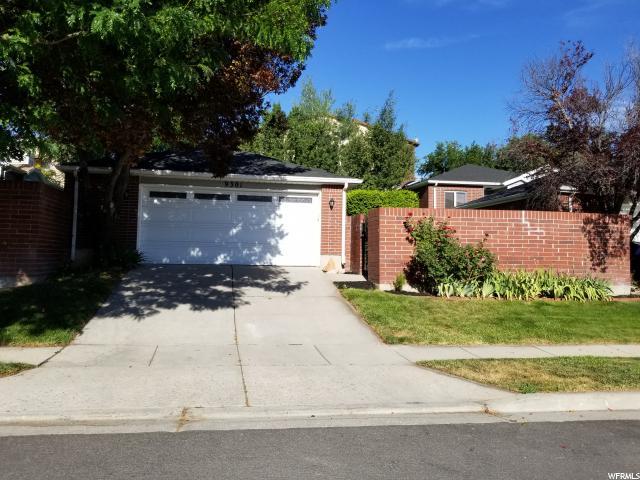 9301 Burgundy St - Photo 1