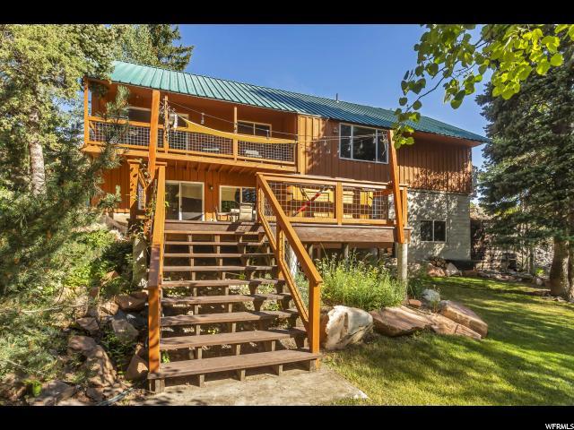 375 Parkview Dr - Photo 1