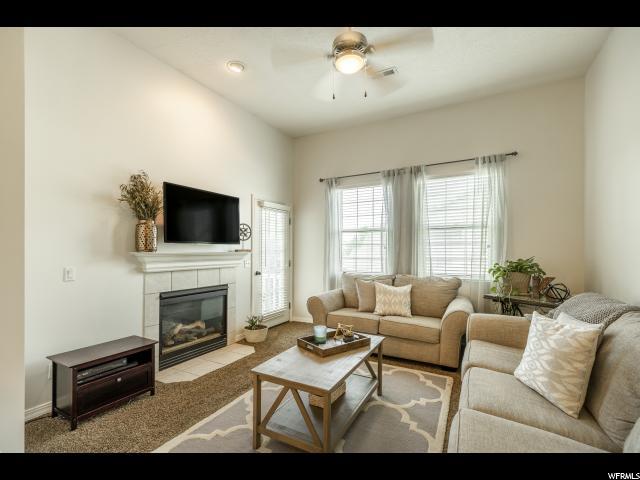 53 Courtyard Ln - Photo 1
