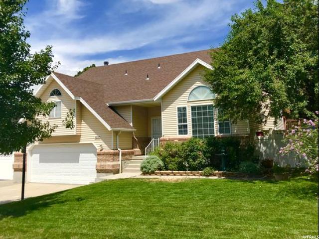 1223 Earl Way - Photo 1
