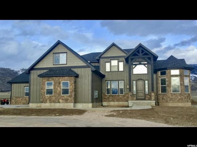 1238 Maple Rd - Photo 1