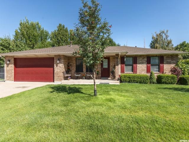 2440 Deer Run Dr - Photo 1