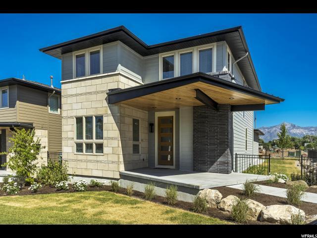 546 22ND ST. - Photo 1