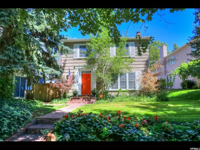 1289 Second Ave - Photo 1
