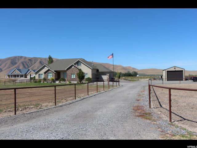 5896 4400 - Photo 1