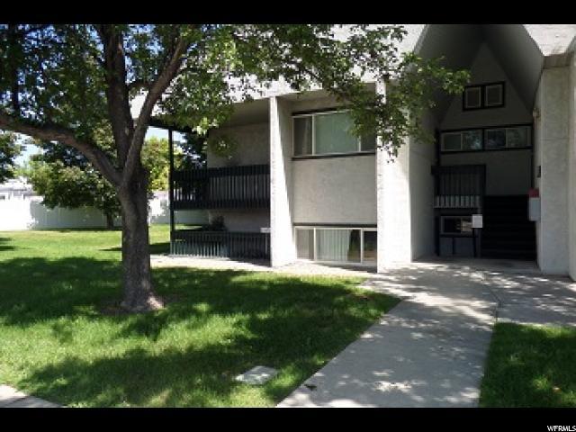 211 Hill Ave - Photo 1