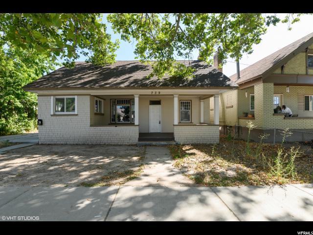 739 24TH St - Photo 1