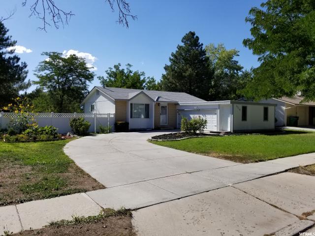 9214 Terri Lynn Dr - Photo 1