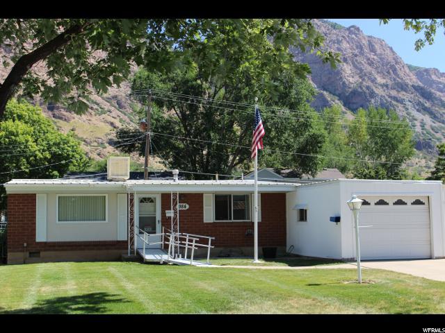 984 Monroe Blvd - Photo 1