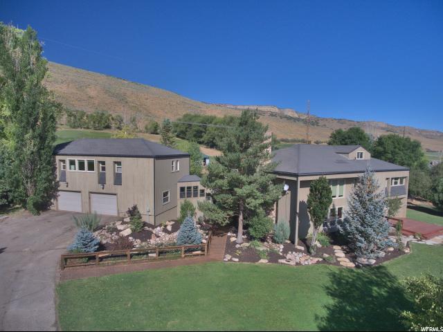 794 West Hoytsville Rd - Photo 1