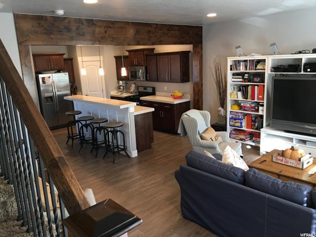 5491 Venice Dr - Photo 1