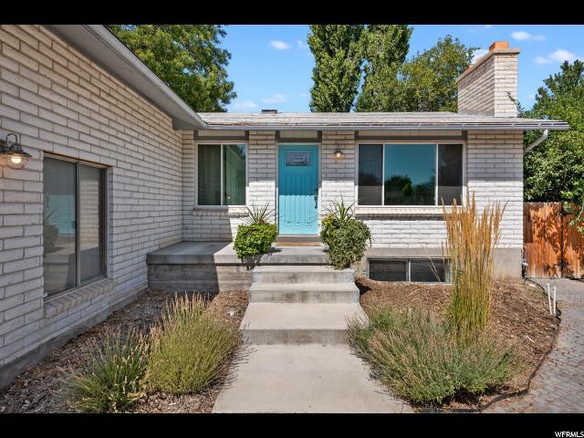 777 Arrowhead Ln - Photo 1