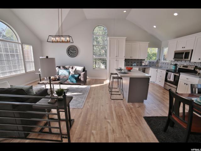 380 370 - Photo 1