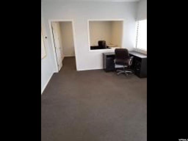 445 St George Blvd - Photo 1