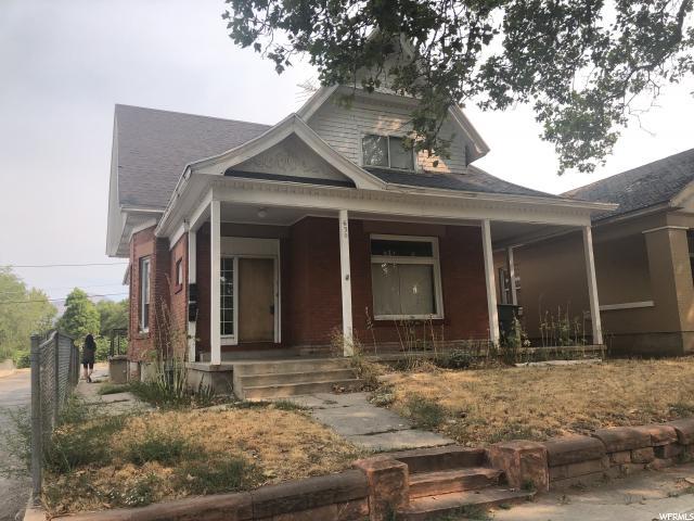 630 24TH St - Photo 1