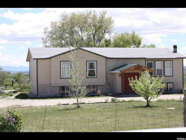 1030 Center St. - Photo 1